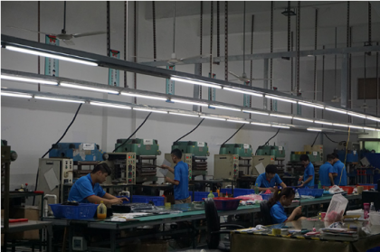 為了這批硅膠行李牌 昊天人忙的火熱朝天