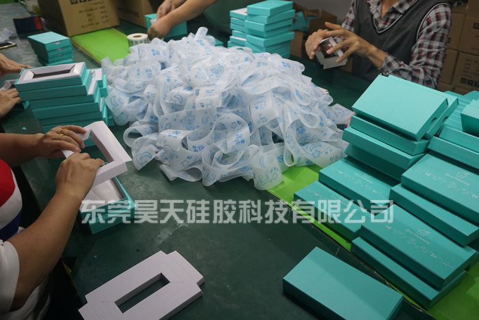 硅膠套_硅膠制品廠定做