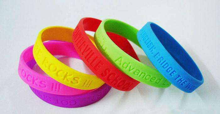 硅膠制品_單色手環(huán)