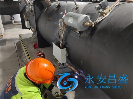 中央空調(diào)內(nèi)機深度清洗全指南 5步專業(yè)流程解析